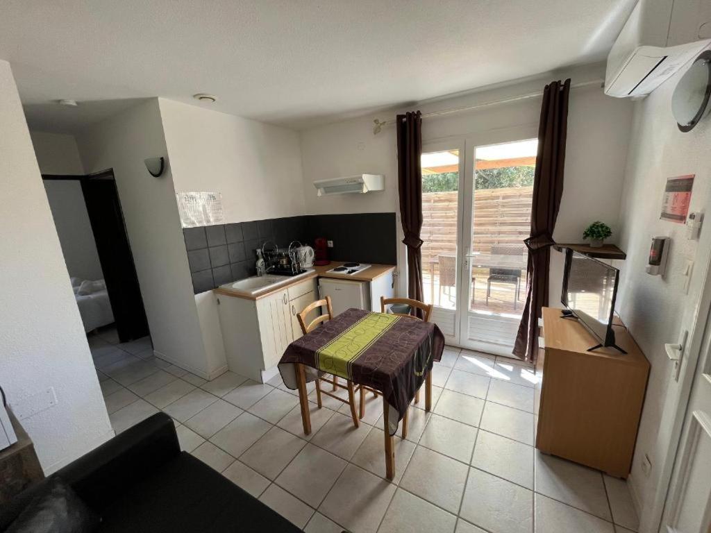 Mont Bouquet Lodge-Residence Hoteliere Brouzet-les-Ales Екстер'єр фото