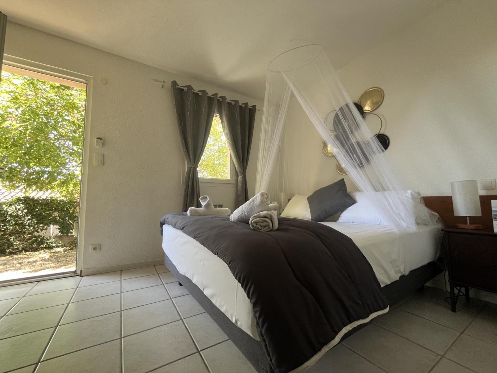Mont Bouquet Lodge-Residence Hoteliere Brouzet-les-Ales Екстер'єр фото