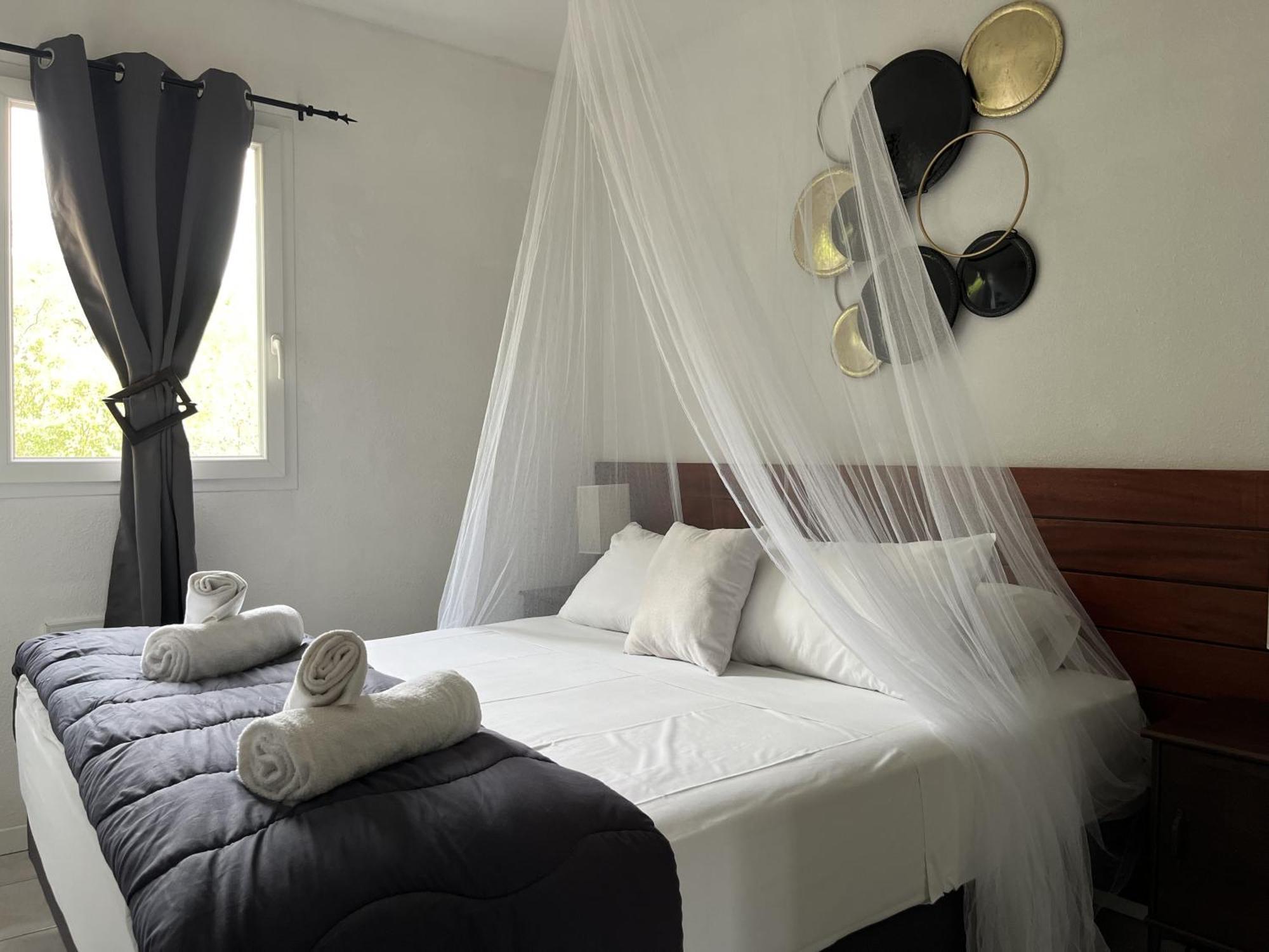 Mont Bouquet Lodge-Residence Hoteliere Brouzet-les-Ales Екстер'єр фото