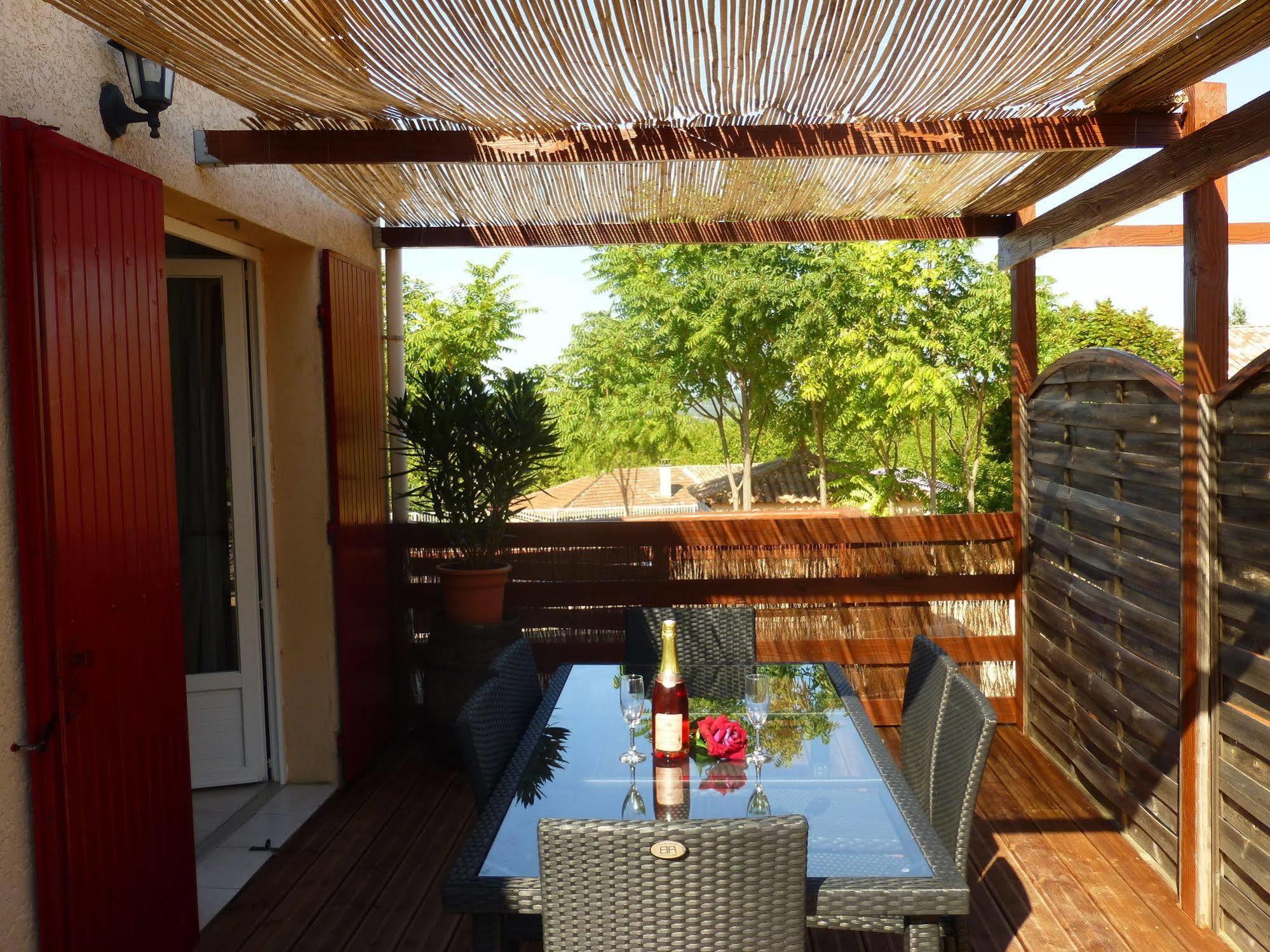 Mont Bouquet Lodge-Residence Hoteliere Brouzet-les-Ales Екстер'єр фото